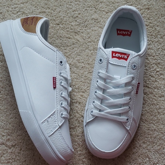 levis tennis shoes